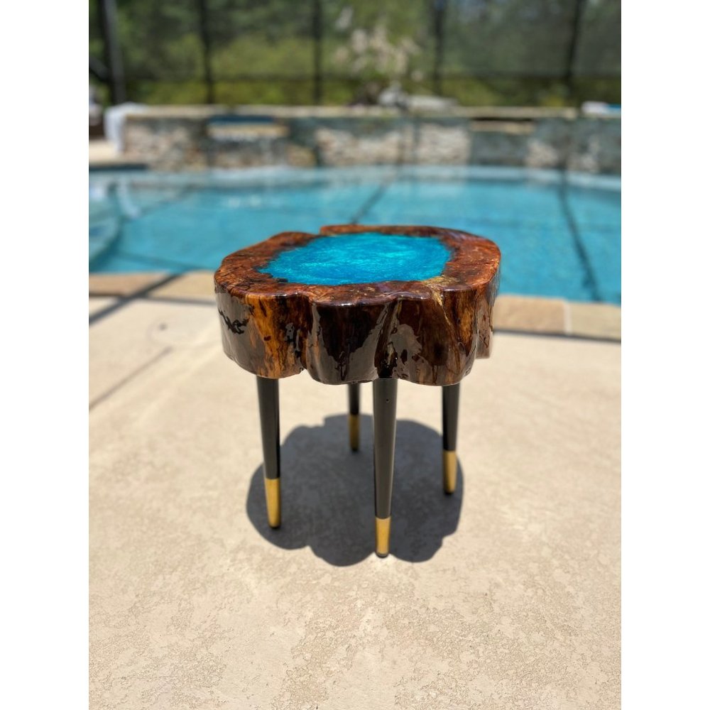 Lagoon Stump Table, Resin Epoxy Side Table, Resin Epoxy Art, Petrified Stump Tab - Picture 10 of 10